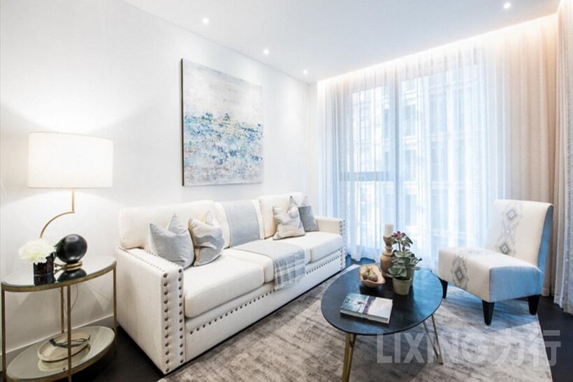 Charles Clowes Walk, Nine Elms, SW11 7AG 2 bed apartment to rent - £4,650 pcm (£1,073 pw)